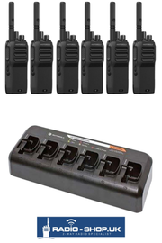 Motorola_R2_Radio_with_PMLN6600_MultiCharger